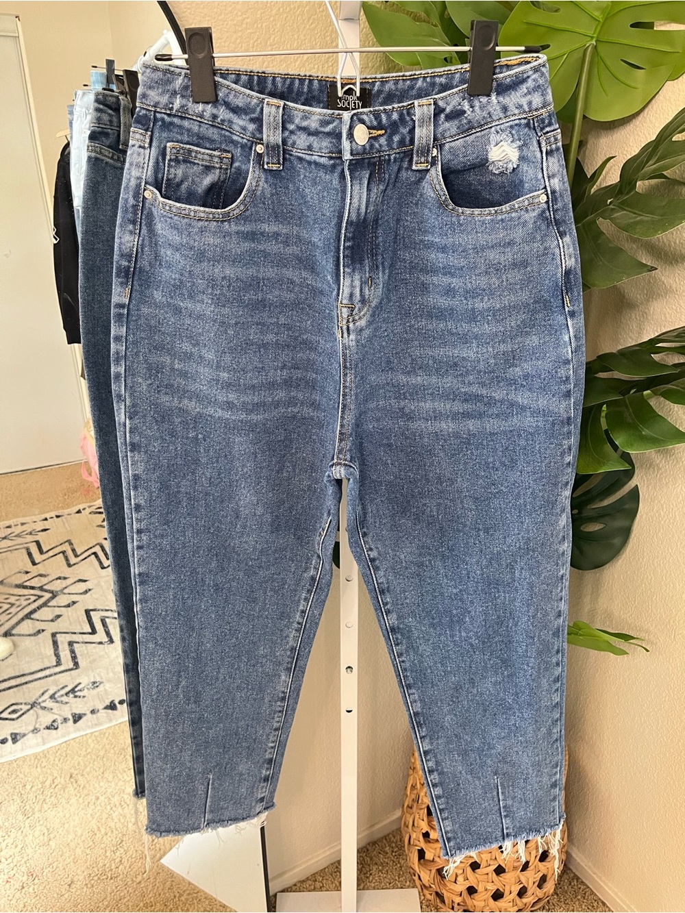 Simple Society Medium Wash Raw Hem Straight Leg Jeans 7/28